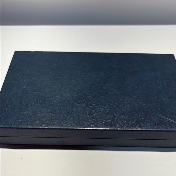 Blue large coin Display Case with Red White Blue Ribbon - Picture 11 of 11